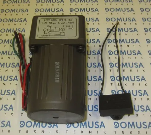 Moteur 10 W — transmission 1/23, 54 tr/min (plaque pousse-cendre)